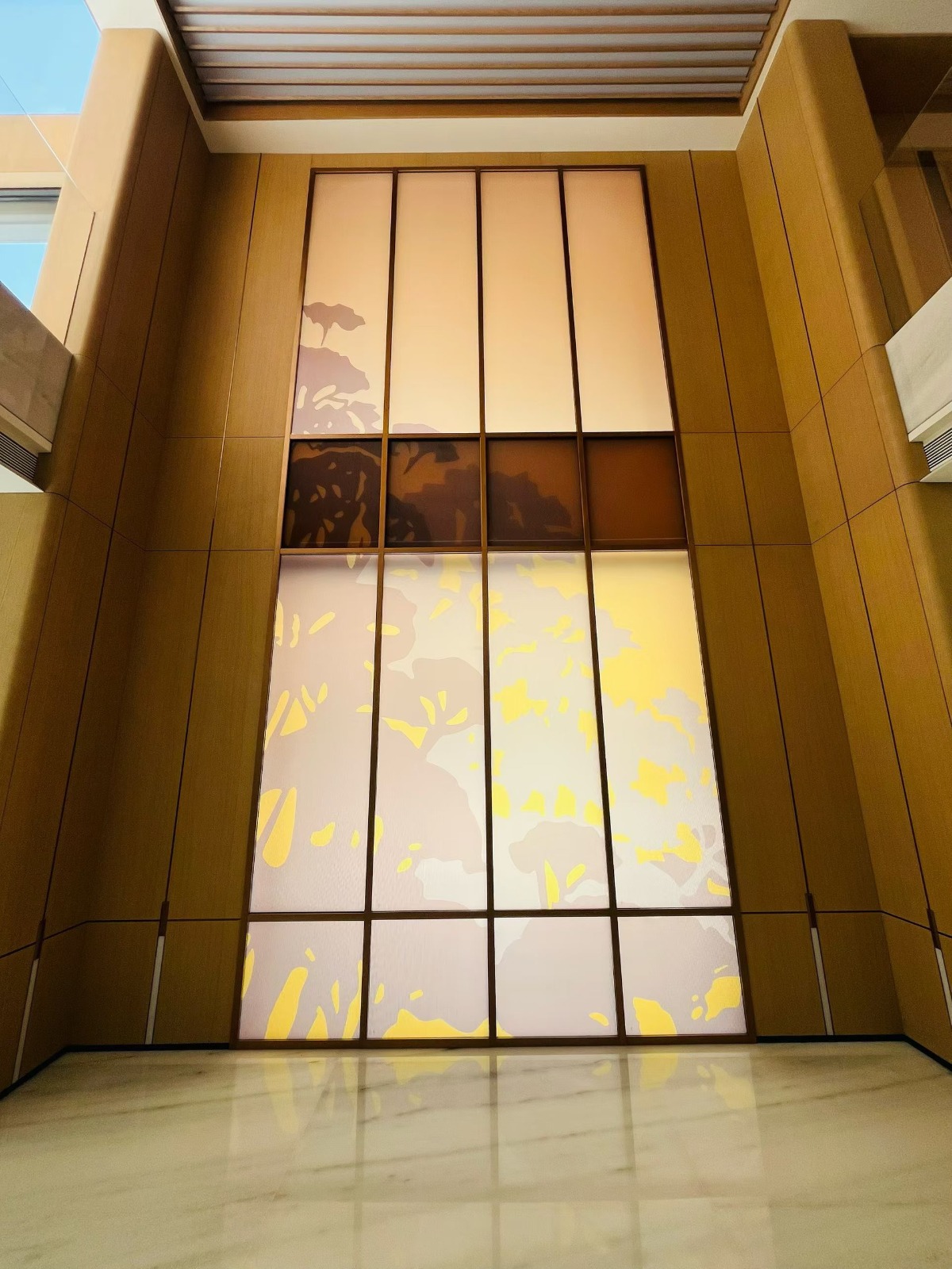 Facade Window